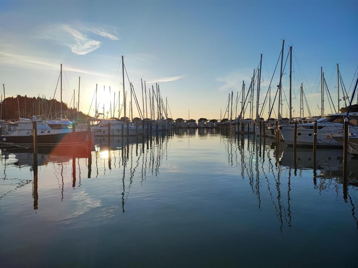 Sea Lux Floating House Ajda Portorose Villa Kültér fotó